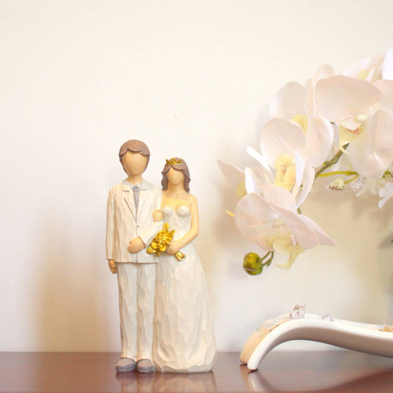 just-married-statue-gift-new zealand